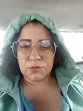 Snapshot of lindsay_taylorjoy chatting on 10.16.25 lindsay taylorjoy online show from 10.16.25