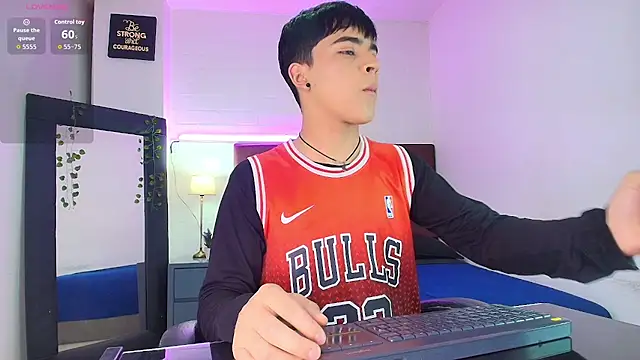 Lucass love online show from 09.25.25