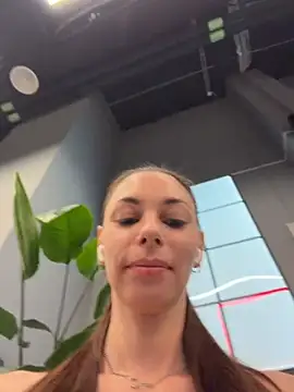 Amelie Crosby online show from 07.24.26