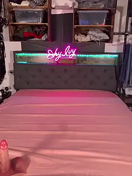 Snapshot of Shy_Ivy chatting on 09.24.25 Shy Ivy online show from 09.24.25