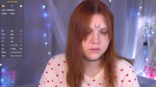 Snapshot of Lunabate chatting on 01.07.26 Lunabate online show from 01.07.26