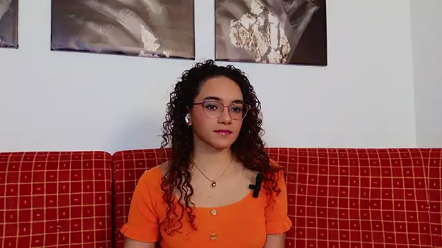 Taylor Tina online show from 02.15.26