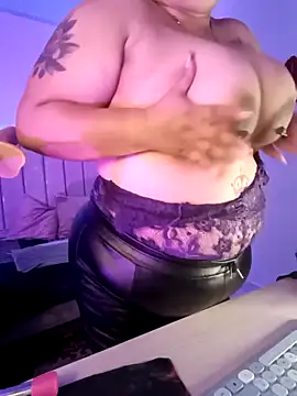 AndreaKinky online show from 09.14.25