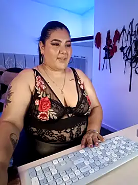 AndreaKinky online show from 11.12.25