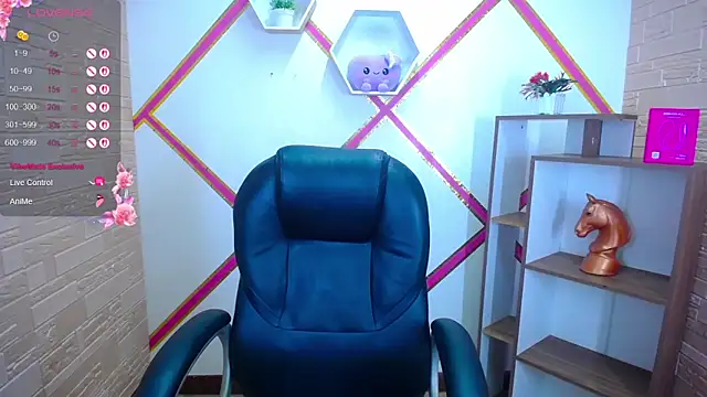 Blake Mils online show from 10.31.25