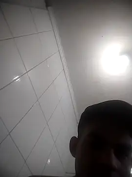 Snapshot of jhoi95 chatting on 02.18.26 jhoi95 online show from 02.18.26