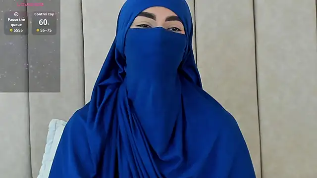  Zahiira  online show from 11.01.25