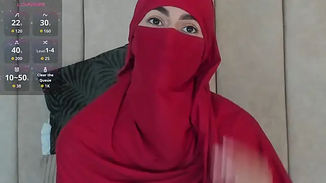  Zahiira  online show from 11.25.25