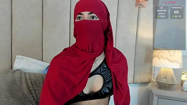  Zahiira  online show from 05.12.26