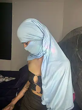  Zahiira  online show from 07.30.26