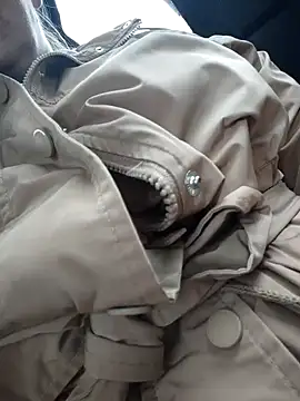 Snapshot of BigAssMom_ chatting on 09.11.25 BigAssMom online show from 09.11.25