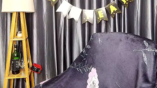 Webrowncouple online show from 01.09.26