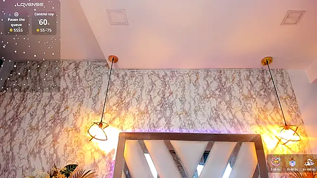 Aisha poweer online show from 10.04.25