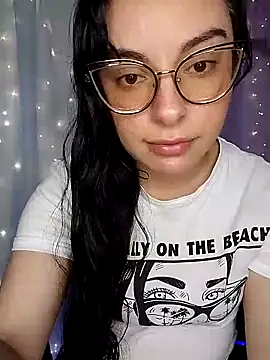 Snapshot of Camila_Ord chatting on 10.27.25 Camila Ord online show from 10.27.25