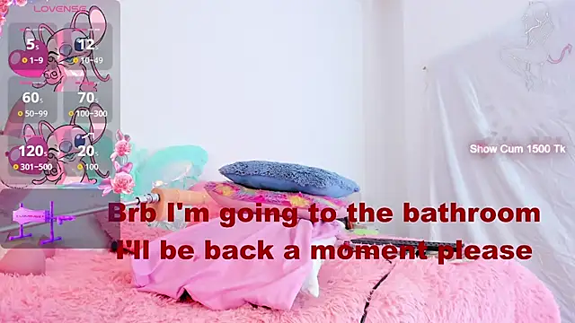 Snapshot of Ariana-Fernandez chatting on 11.07.25 Ariana-Fernandez online show from 11.07.25