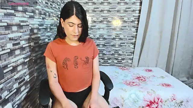 xxxEmmaxx online show from 05.04.26