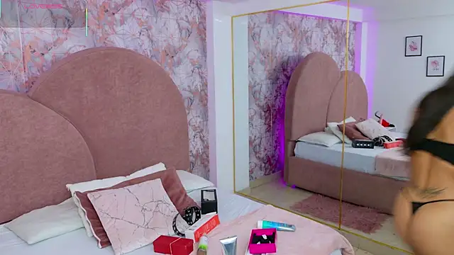 RavenGloomy online show from 09.20.25