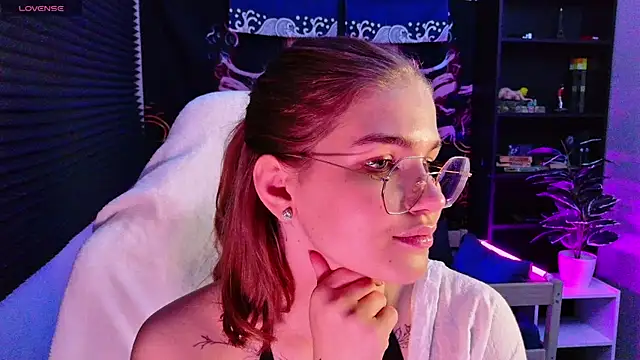 SophieMurrr online show from 07.19.26