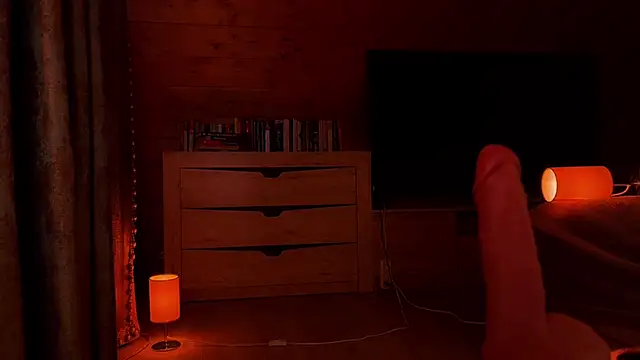 Snapshot of Crucio chatting on 02.01.26 Crucio online show from 02.01.26