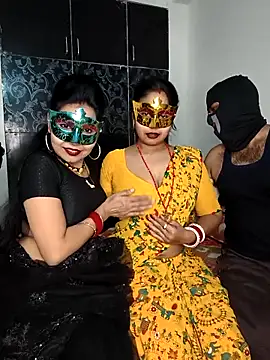 Snapshot of Sexy_kaira01 chatting on 12.16.25 Sexy kaira01 online show from 12.16.25