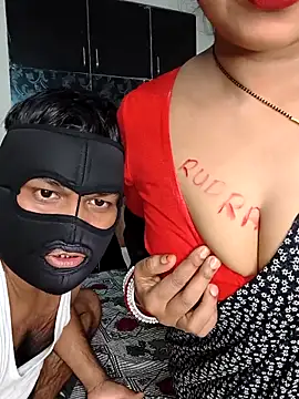 Snapshot of Sexy_kaira01 chatting on 12.18.25 Sexy kaira01 online show from 12.18.25