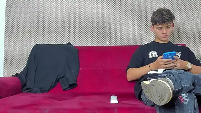 willy sexxx18 online show from 02.25.26