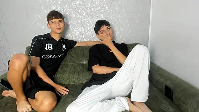 Snapshot of willy_sexxx18 chatting on 07.16.26 willy sexxx18 online show from 07.16.26