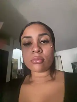 Snapshot of MarianaaSantos chatting on 07.29.26 MarianaaSantos online show from 07.29.26