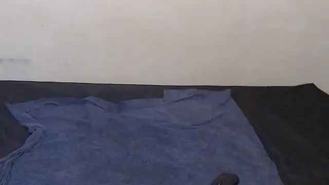 TrishahXo online show from 07.02.26