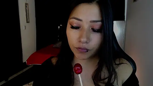 Mia 1120 online show from 09.15.25