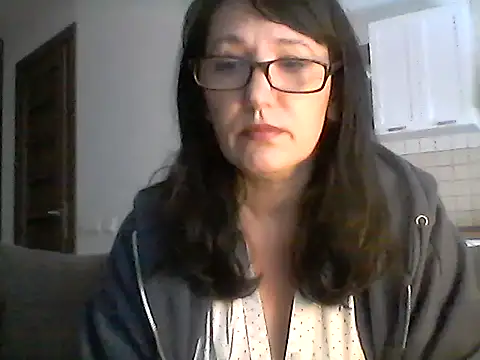 Snapshot of Elena48324 chatting on 01.11.26 Elena48324 online show from 01.11.26