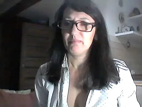 Snapshot of Elena48324 chatting on 02.11.26 Elena48324 online show from 02.11.26