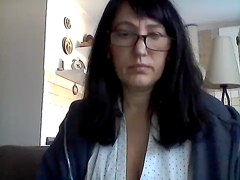 Snapshot of Elena48324 chatting on 03.01.26 Elena48324 online show from 03.01.26