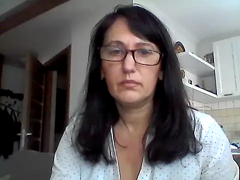 Snapshot of Elena48324 chatting on 03.03.26 Elena48324 online show from 03.03.26