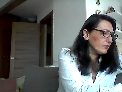 Snapshot of Elena48324 chatting on 03.21.26 Elena48324 online show from 03.21.26