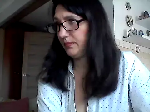 Snapshot of Elena48324 chatting on 03.21.26 Elena48324 online show from 03.21.26