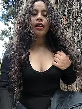 Yaya watson online show from 11.22.25