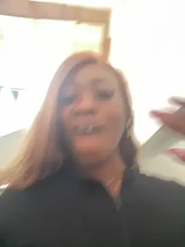 Skylar Smith  online show from 06.20.26