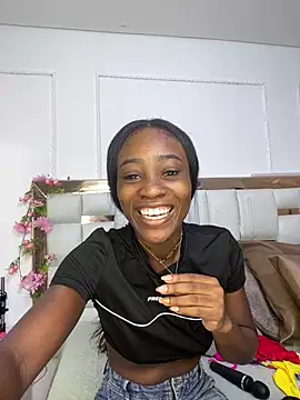 Skylar Smith  online show from 07.03.26