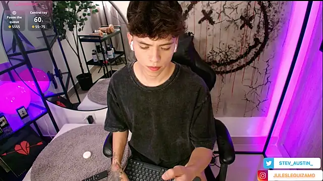 Snapshot of stev_austin_ chatting on 02.21.26 stev austin online show from 02.21.26