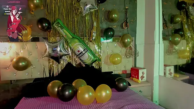 Viiolettlopez online show from 10.04.25