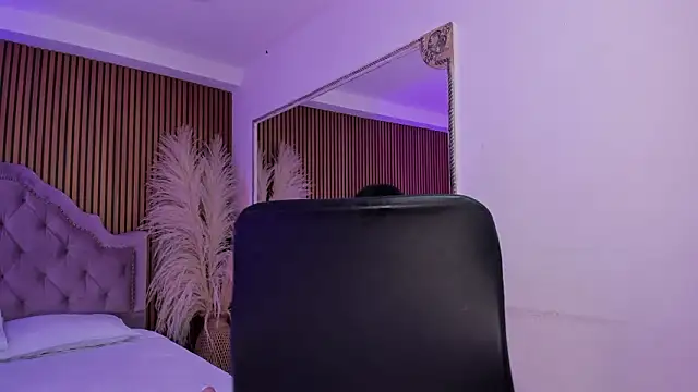 Snapshot of Starbutterflyy_ chatting on 02.03.26 Starbutterflyy online show from 02.03.26