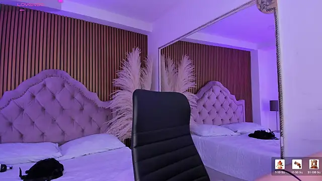 Snapshot of Starbutterflyy_ chatting on 02.18.26 Starbutterflyy online show from 02.18.26