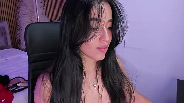 Snapshot of Starbutterflyy_ chatting on 03.10.26 Starbutterflyy online show from 03.10.26