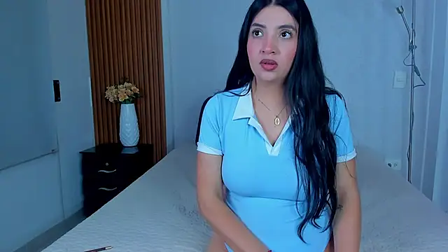 ashley Olsen online show from 09.12.25