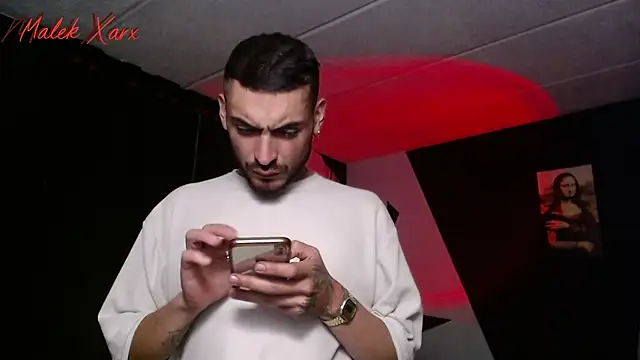 malek xarx  online show from 10.28.25