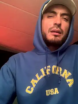 malek xarx  online show from 11.16.25