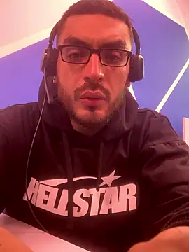 Snapshot of malek_xarx_ chatting on 01.05.26 malek xarx online show from 01.05.26