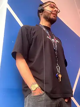 Snapshot of malek_xarx_ chatting on 01.16.26 malek xarx online show from 01.16.26