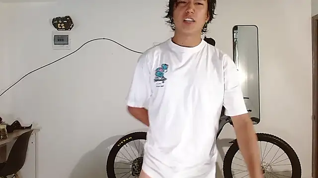 Snapshot of SneyderHotSports chatting on 01.31.26 SneyderHotSports online show from 01.31.26